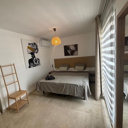 Penthouse With Great Sea View And Natural Reserve - Magnificent Swimming Pool - Calm And Bright بالم مار المظهر الخارجي الصورة