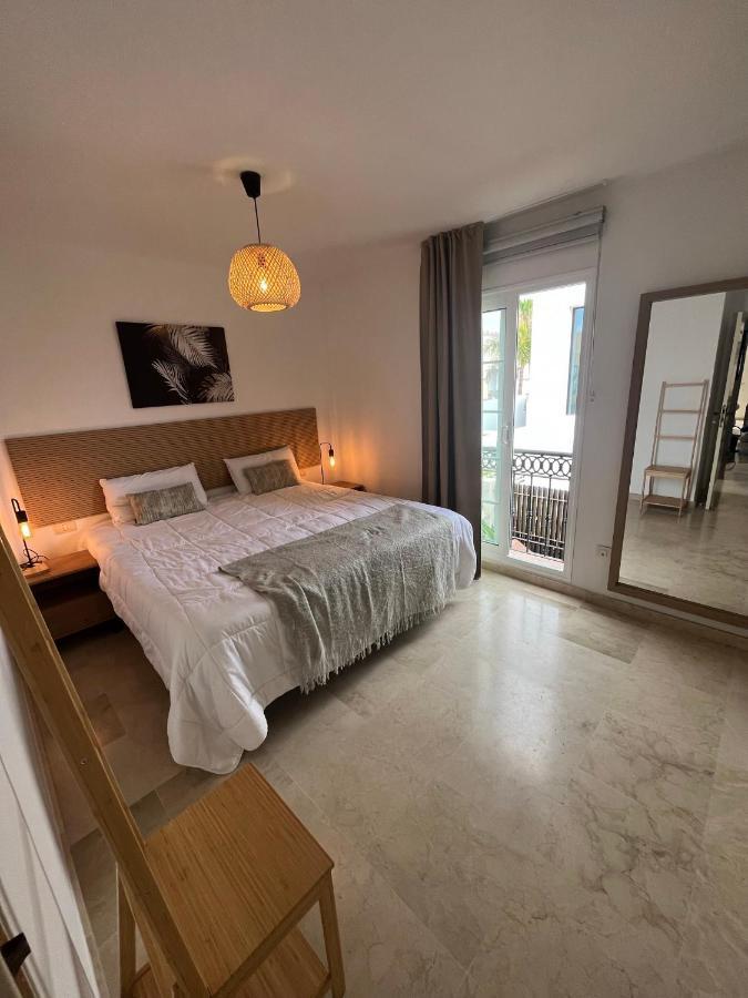 Penthouse With Great Sea View And Natural Reserve - Magnificent Swimming Pool - Calm And Bright بالم مار المظهر الخارجي الصورة